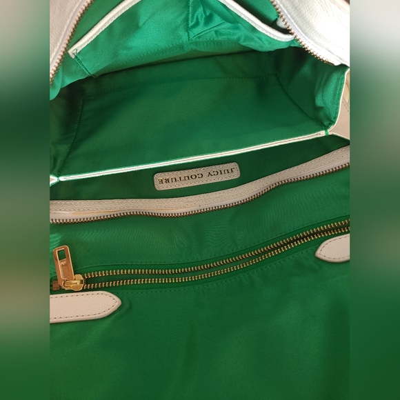 ⛵️Vintage Juicy Couture - White Leather Shoulder Bag w/ Gold Sail Boat Accent - Picture 14 of 17